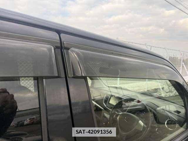 Suzuki WAGON R 2015-10 7808252-9