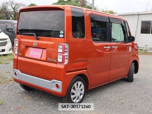 Daihatsu WAKE 2014-11 7798326-4