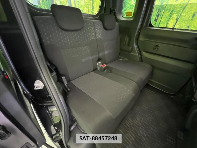 Daihatsu WAKE 2015-03 7802512-8