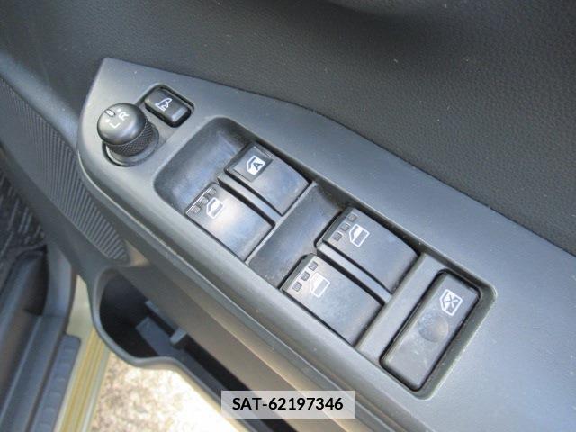 Daihatsu WAKE 2014-12 7802725-12