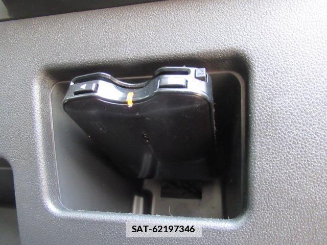 Daihatsu WAKE 2014-12 7802725-7
