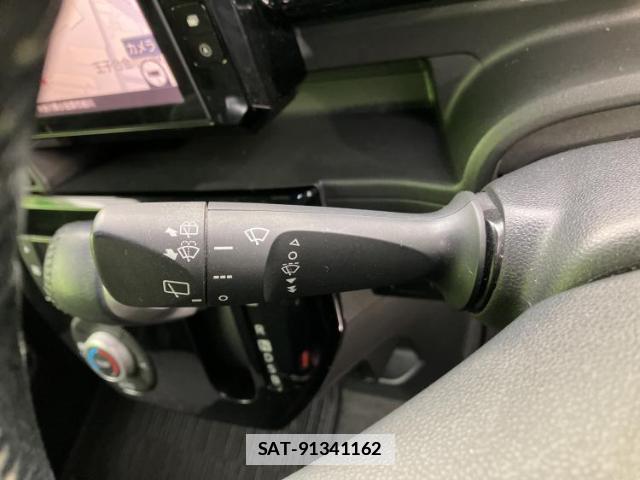 Daihatsu WAKE 2019-02 7806324-15