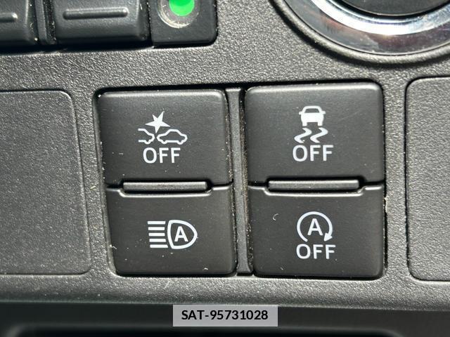 Daihatsu WAKE 2018-09 7806503-2