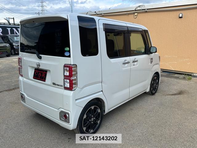Daihatsu WAKE 2018-05 7806516-15