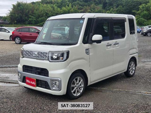 Daihatsu WAKE 2015-03 7808534-15