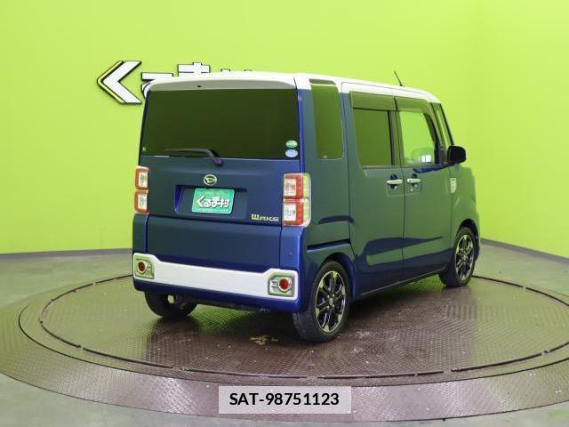 Daihatsu WAKE 2018-04 7810159-17