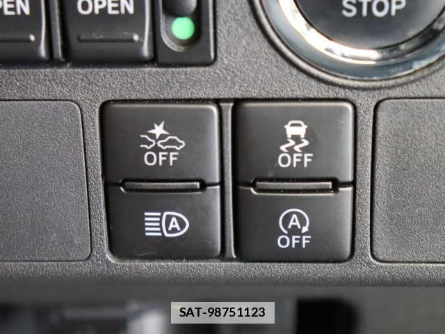 Daihatsu WAKE 2018-04 7810159-3
