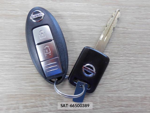 Nissan Wingroad 2011-02 7804368-14