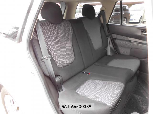 Nissan Wingroad 2011-02 7804368-19
