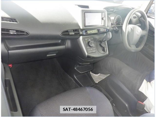 Toyota WISH 2013-08 7794006-2