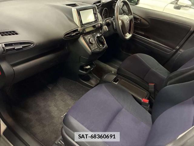Toyota WISH 2016-03 7794045-4