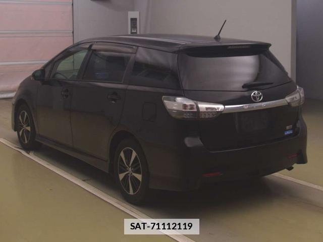 Toyota WISH 2014-03 7794183-1