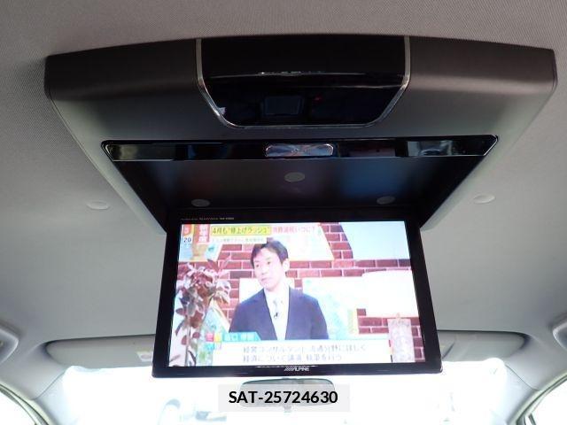 Toyota WISH 2013-03 7799981-15