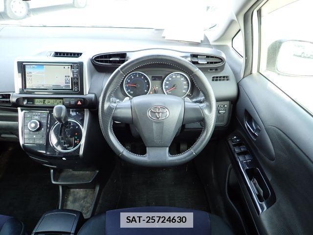 Toyota WISH 2013-03 7799981-2