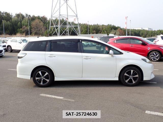 Toyota WISH 2013-03 7799981-3