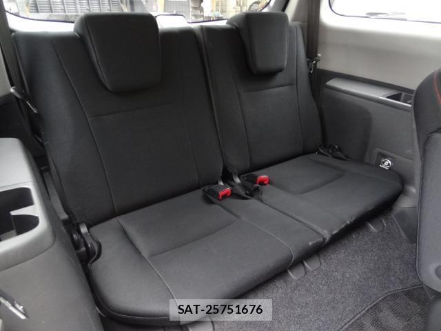 Toyota WISH 2011-08 7805261-14