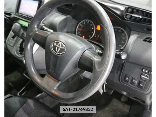 Toyota WISH 2014-06 7807406-2