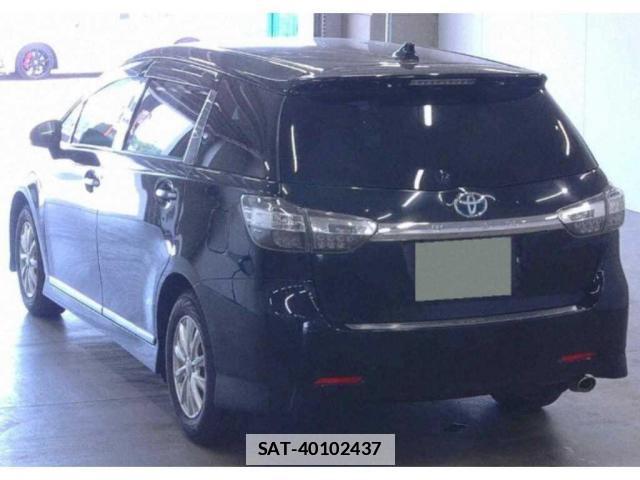 Toyota WISH 2013-11 7807477-1