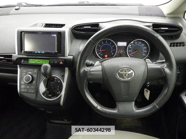 Toyota WISH 2011-05 7807502-2