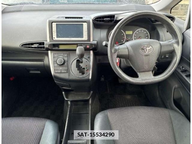 Toyota WISH 2014-02 7807621-2