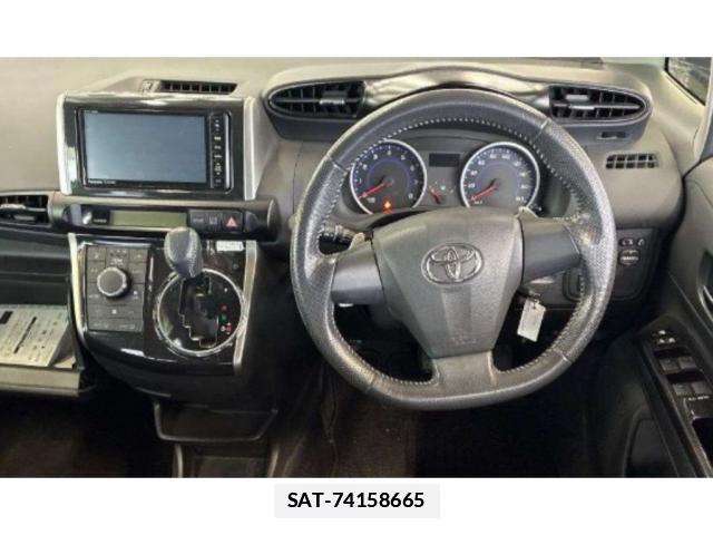 Toyota WISH 2013-06 7807832-2