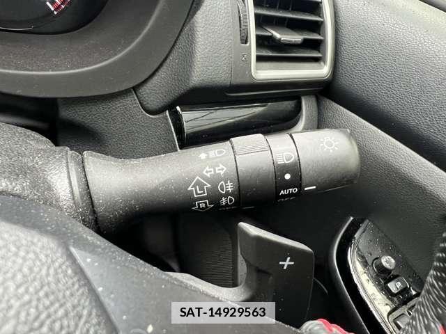 Subaru WRX S4 2017-08 7793603-11
