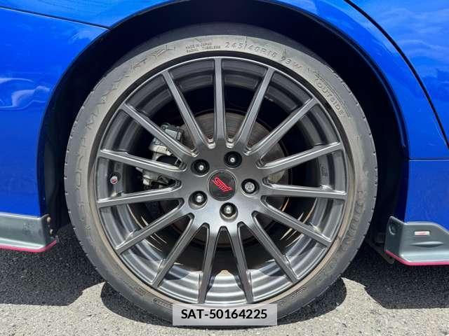 Subaru WRX S4 2019-09 7800155-11