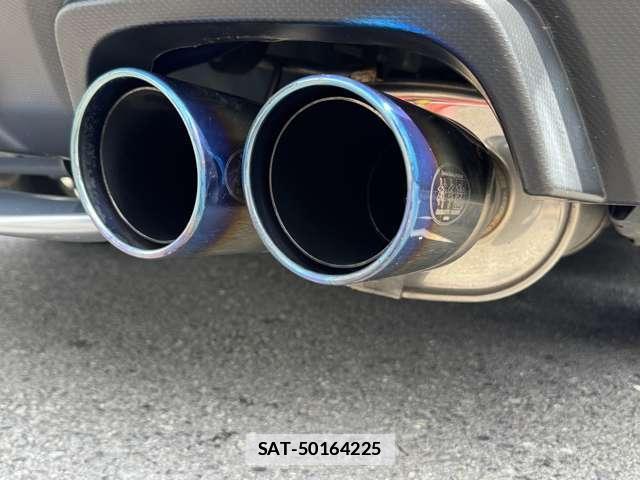 Subaru WRX S4 2019-09 7800155-8