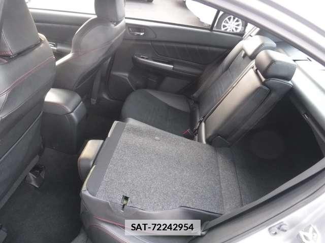 Subaru WRX S4 2016-09 7803254-10