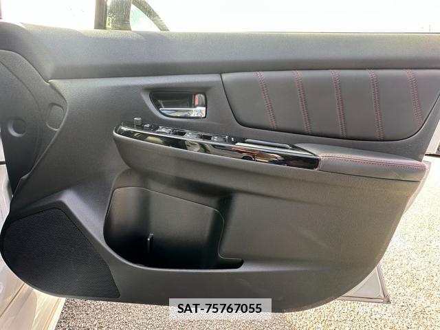 Subaru WRX S4 2017-08 7803488-19