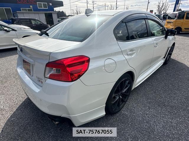 Subaru WRX S4 2017-08 7803488-5
