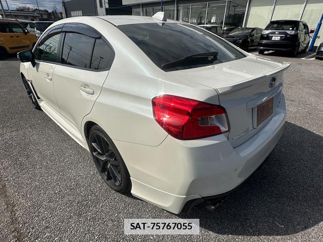 Subaru WRX S4 2017-08 7803488-7
