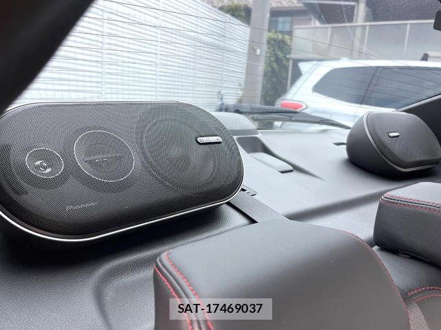 Subaru WRX S4 2014-11 7804609-2