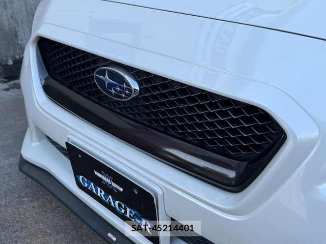 Subaru WRX S4 2016-10 7809628-9