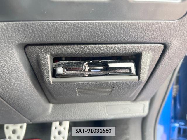 Subaru WRX STI 2018-10 7802770-6