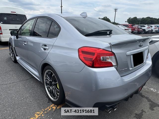 Subaru WRX STI 2017-12 7810067-10