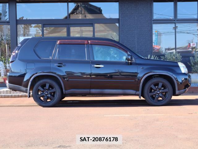 Nissan X-TRAIL 2009-07 7793336-12