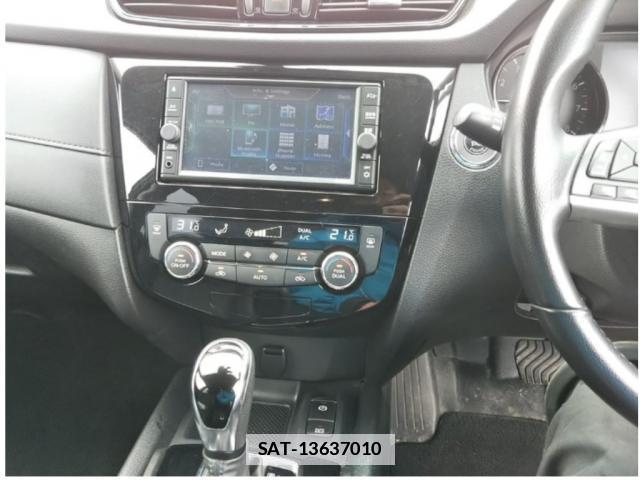 Nissan X-TRAIL 2022-07 7793802-3