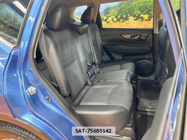 Nissan X-TRAIL 2019-05 7794591-8