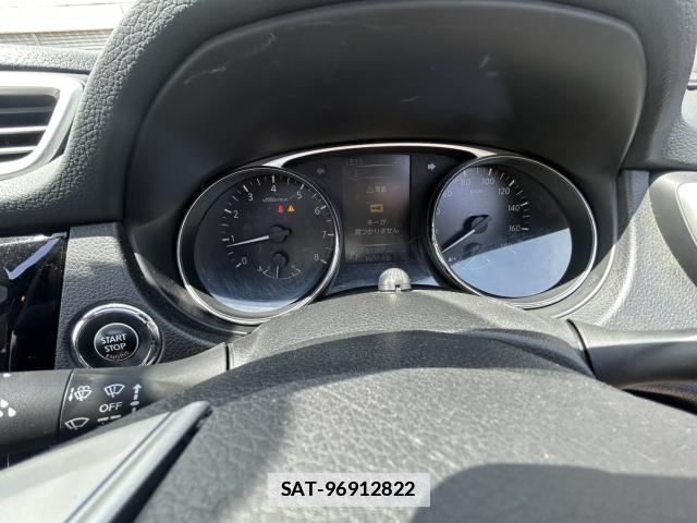 Nissan X-TRAIL 2017-04 7796674-13