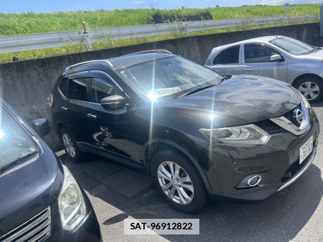 Nissan X-TRAIL 2017-04 7796674-3