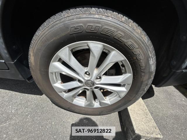 Nissan X-TRAIL 2017-04 7796674-8