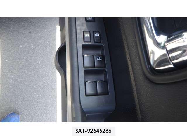 Nissan X-TRAIL 2014-03 7797473-12