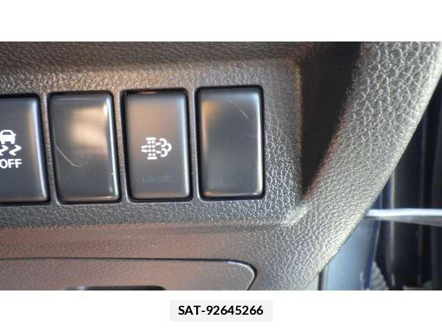 Nissan X-TRAIL 2014-03 7797473-9