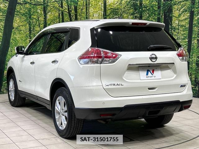 Nissan X-TRAIL 2015-09 7797631-16
