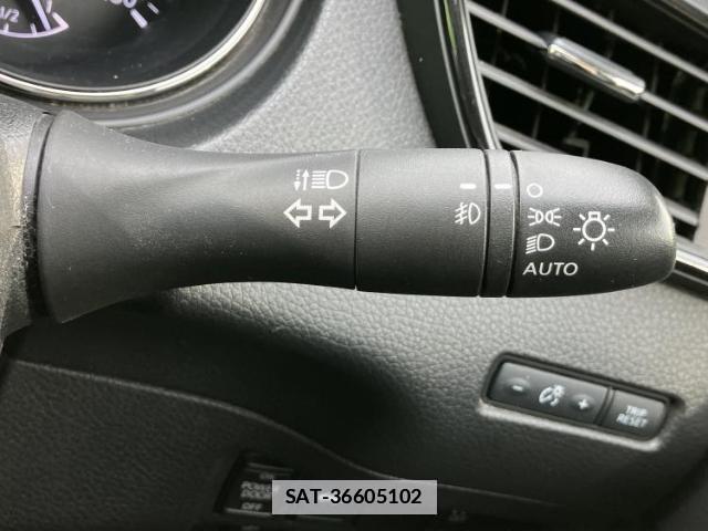 Nissan X-TRAIL 2017-12 7797977-15