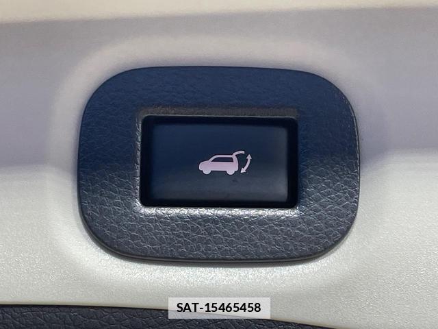 Nissan X-TRAIL 2017-11 7798095-6