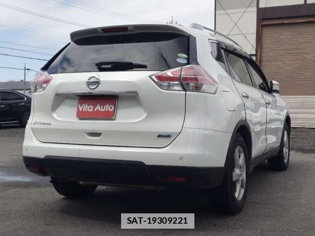 Nissan X-TRAIL 2013-12 7798610-12
