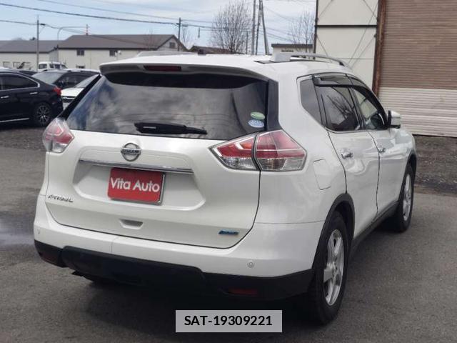 Nissan X-TRAIL 2013-12 7798610-13