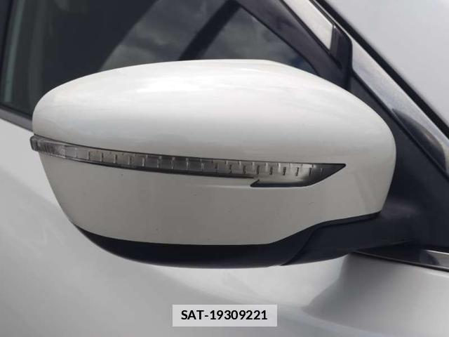 Nissan X-TRAIL 2013-12 7798610-16
